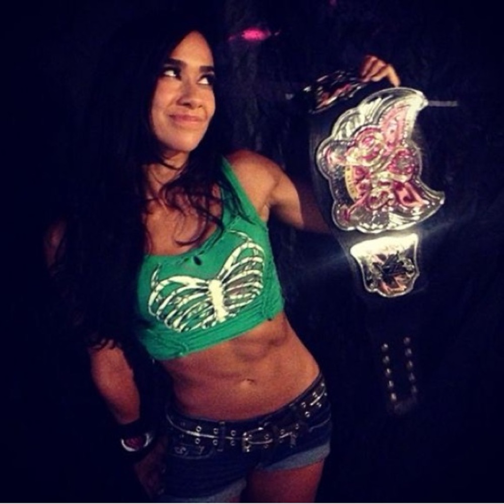 ISO AJ LEE MERCH DO NOT BUY LISTING